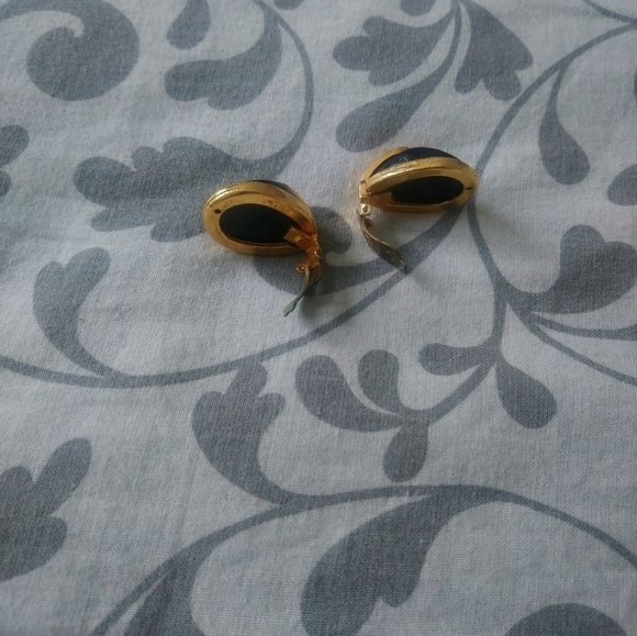 Vintage earrings - Picture 2 of 5